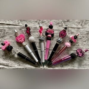 Barbie Pens - Soo cute! I will sell individually or bundled with other pens.